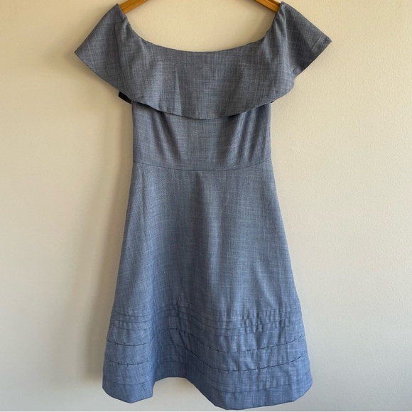 Banana Republic Chambray Off The Shoulder Knee Length Dress Size 4 - Picture 8 of 11
